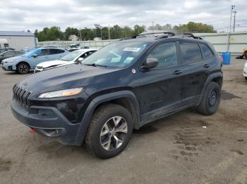  Salvage Jeep Cherokee