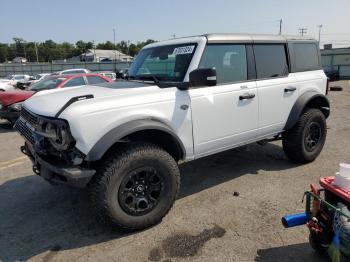  Salvage Ford Bronco