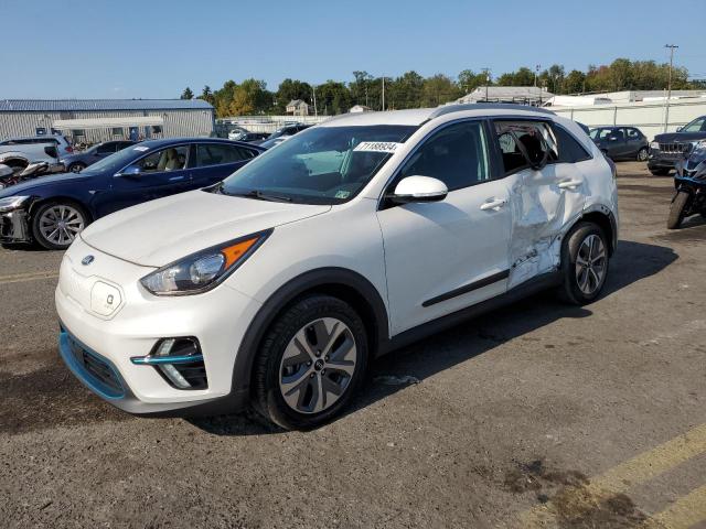  Salvage Kia Niro