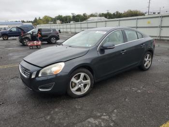  Salvage Volvo S60