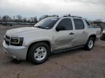  Salvage Chevrolet Avalanche