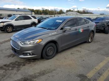  Salvage Ford Fusion