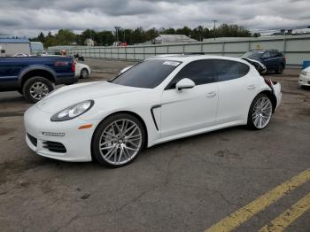  Salvage Porsche Panamera