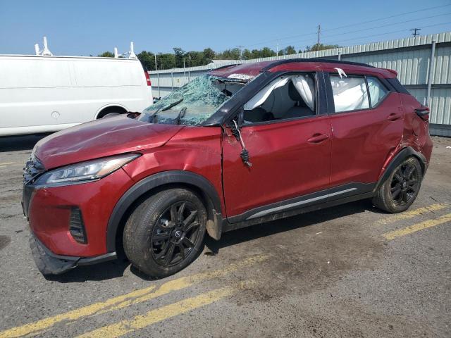  Salvage Nissan Kicks