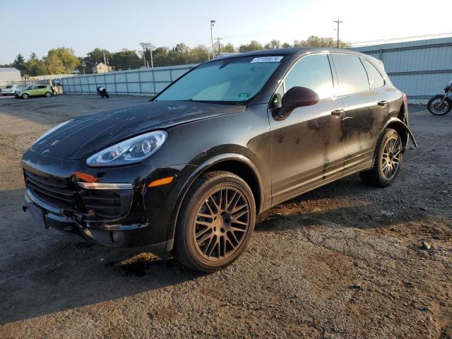  Salvage Porsche Cayenne