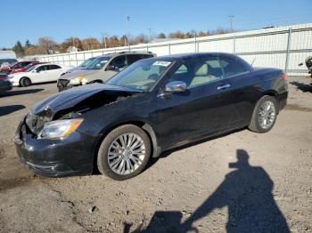  Salvage Chrysler 200