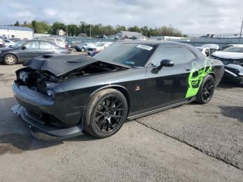  Salvage Dodge Challenger