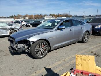  Salvage Jaguar XJ