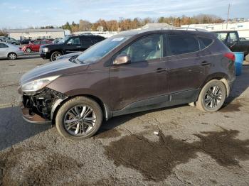  Salvage Hyundai TUCSON