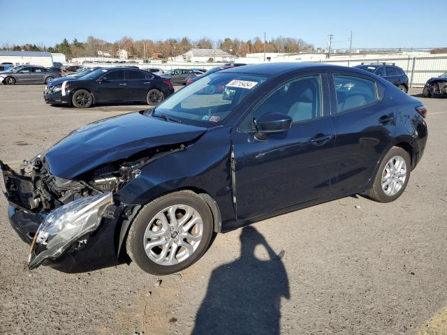  Salvage Toyota Yaris