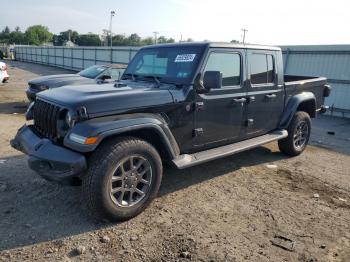  Salvage Jeep Gladiator