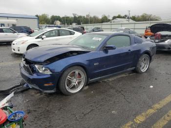  Salvage Ford Mustang