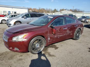  Salvage Nissan Maxima