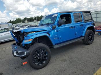  Salvage Jeep Wrangler