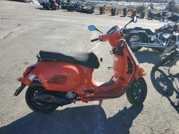  Salvage Vespa Gts Sei Gi