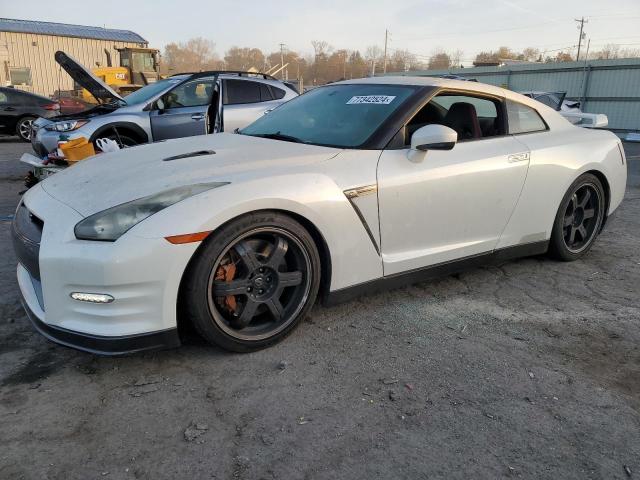  Salvage Nissan Gtr