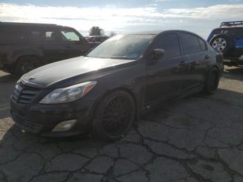  Salvage Hyundai Genesis