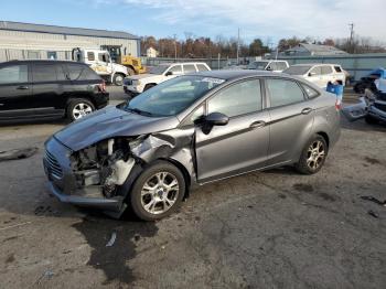  Salvage Ford Fiesta