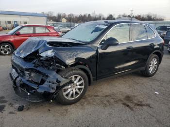  Salvage Porsche Cayenne