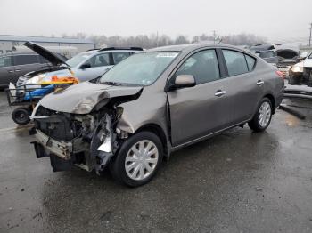  Salvage Nissan Versa