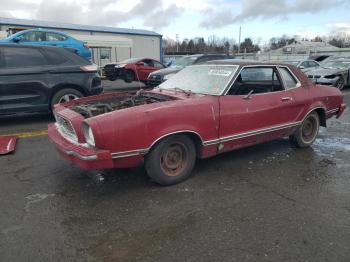  Salvage Ford Mustang