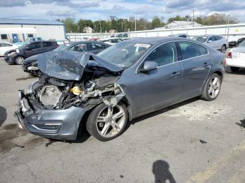  Salvage Volvo S60