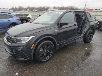  Salvage Volkswagen Tiguan