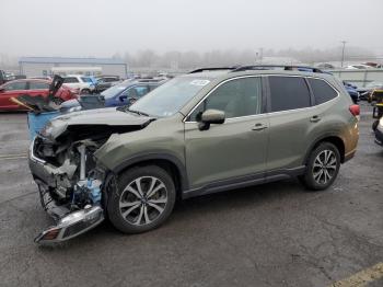  Salvage Subaru Forester