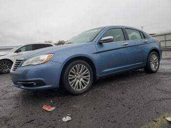  Salvage Chrysler 200