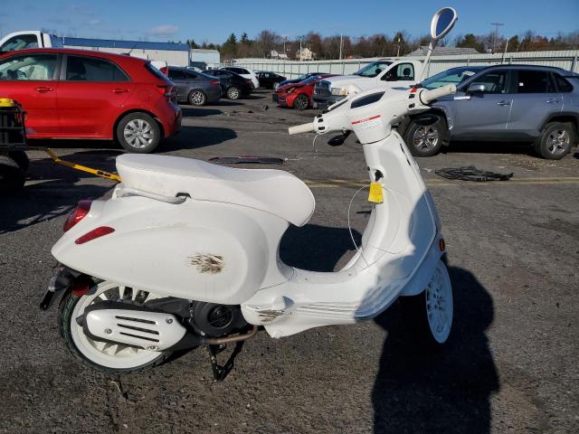  Salvage Vespa Primavera 