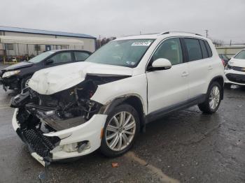  Salvage Volkswagen Tiguan