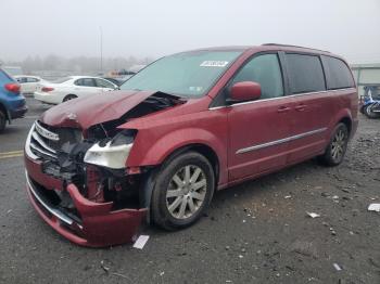  Salvage Chrysler Minivan