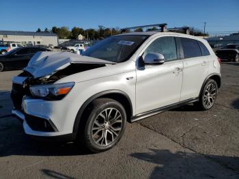  Salvage Mitsubishi Outlander