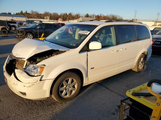  Salvage Chrysler Minivan