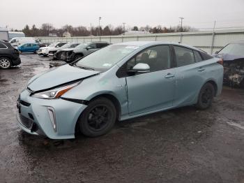  Salvage Toyota Prius