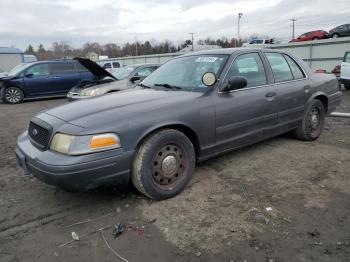  Salvage Ford Crown Vic