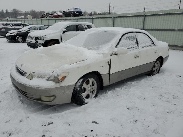  Salvage Lexus Es