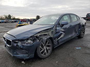  Salvage Volvo S60