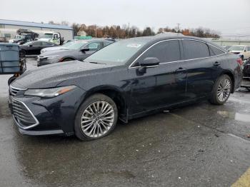  Salvage Toyota Avalon