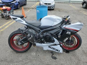  Salvage Suzuki Gsxr750