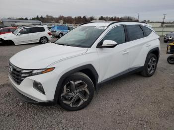  Salvage Hyundai TUCSON