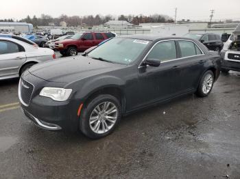  Salvage Chrysler 300