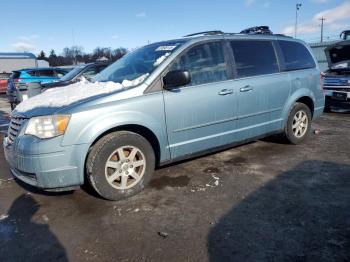  Salvage Chrysler Minivan