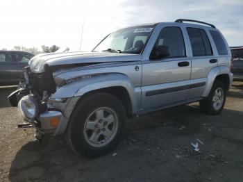  Salvage Jeep Liberty