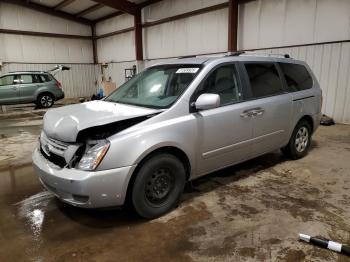  Salvage Kia Sedona