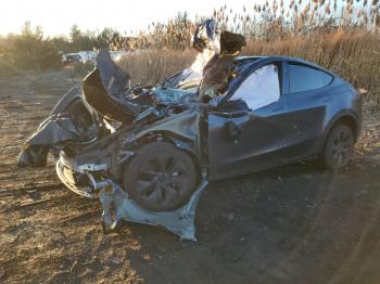  Salvage Tesla Model Y