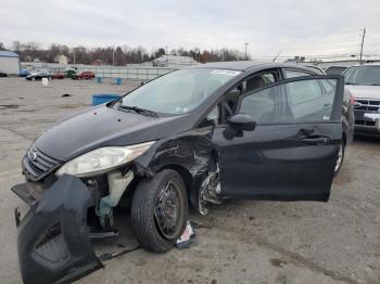  Salvage Ford Fiesta