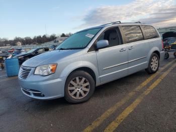  Salvage Chrysler Minivan