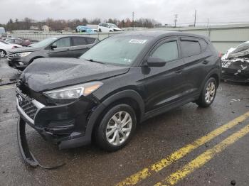  Salvage Hyundai TUCSON