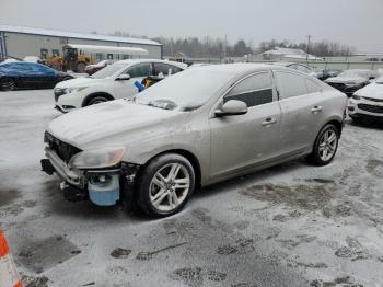  Salvage Volvo S60